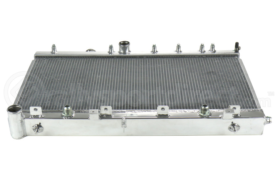 CSF Racing Radiator w Builtin Oil Cooler and Sandwich Plate Subaru