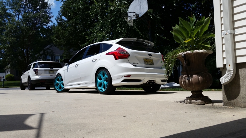 BC Racing BR Coilovers (Part Number: E-22-BR) User Media for: BC Racing BR Coilovers - Ford Focus ST 2013+