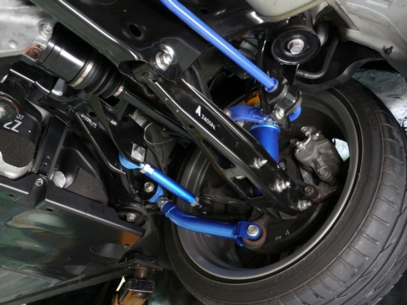 Cusco Adjustable Rear Lateral Links Front (Part Number: 692 474 LA) Cusco Adjustable Rear Lateral Links Front (Part Number: )