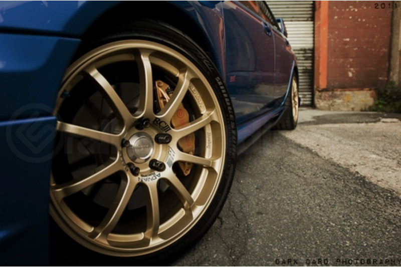 Advan RCIII 18x8.5 +53 5x114.3 Gold (Part Number: YAI8H53EZ) User Media for: Advan RCIII 18x8.5 +53 5x114.3 Gold - Universal