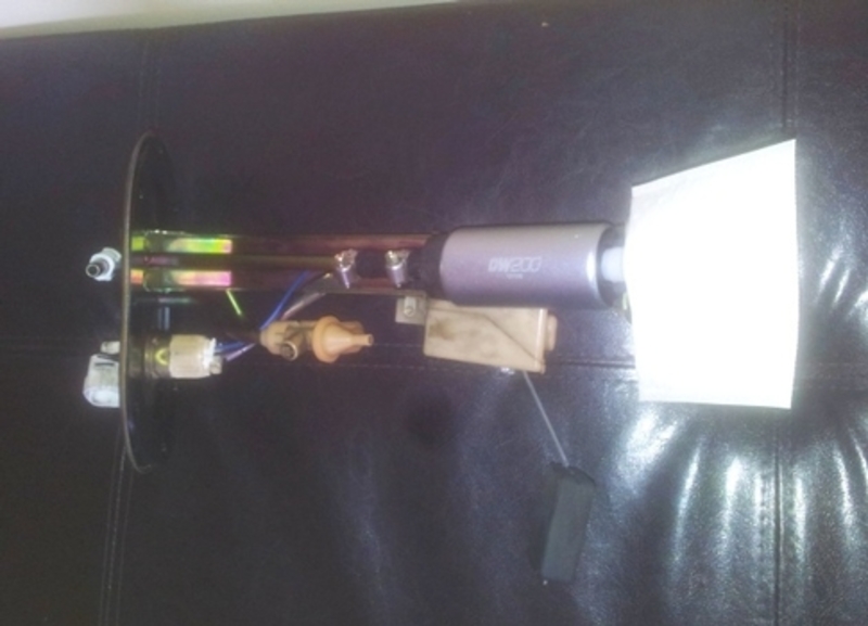 DeatschWerks DW200 Series Fuel Pump w/ Install Kit (Part Number: 9-201-0791) DeatschWerks DW200 Series Fuel Pump w/ Install Kit (Part Number: )