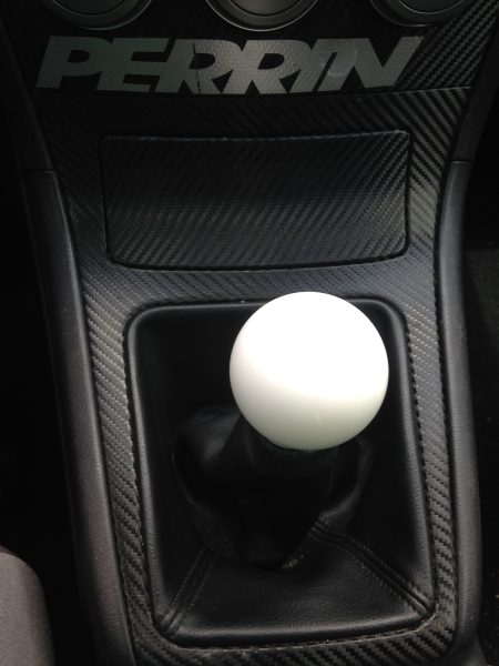 Killer B Motorsport Round Shift Knob White Brushed 5MT (Part Number: 010) Killer B Motorsport Round Shift Knob White Brushed 5MT (Part Number: )