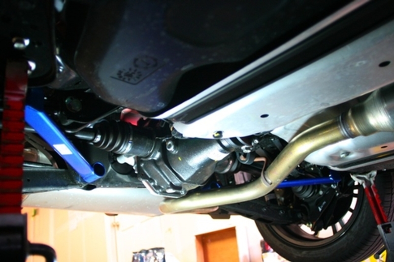 Cusco Rear Member Side Powerbrace (Part Number: 965 492 RS) Cusco Rear Member Side Powerbrace (Part Number: )
