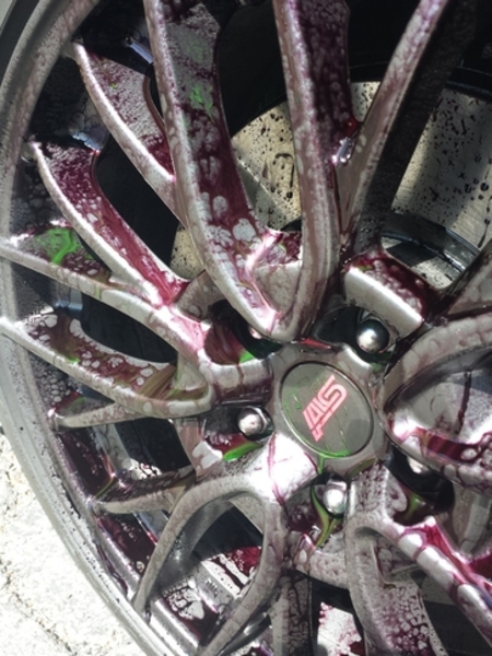 SONAX Wheel Cleaner Full Effect (Part Number: 230200) User Media for: SONAX Wheel Cleaner Full Effect - Universal